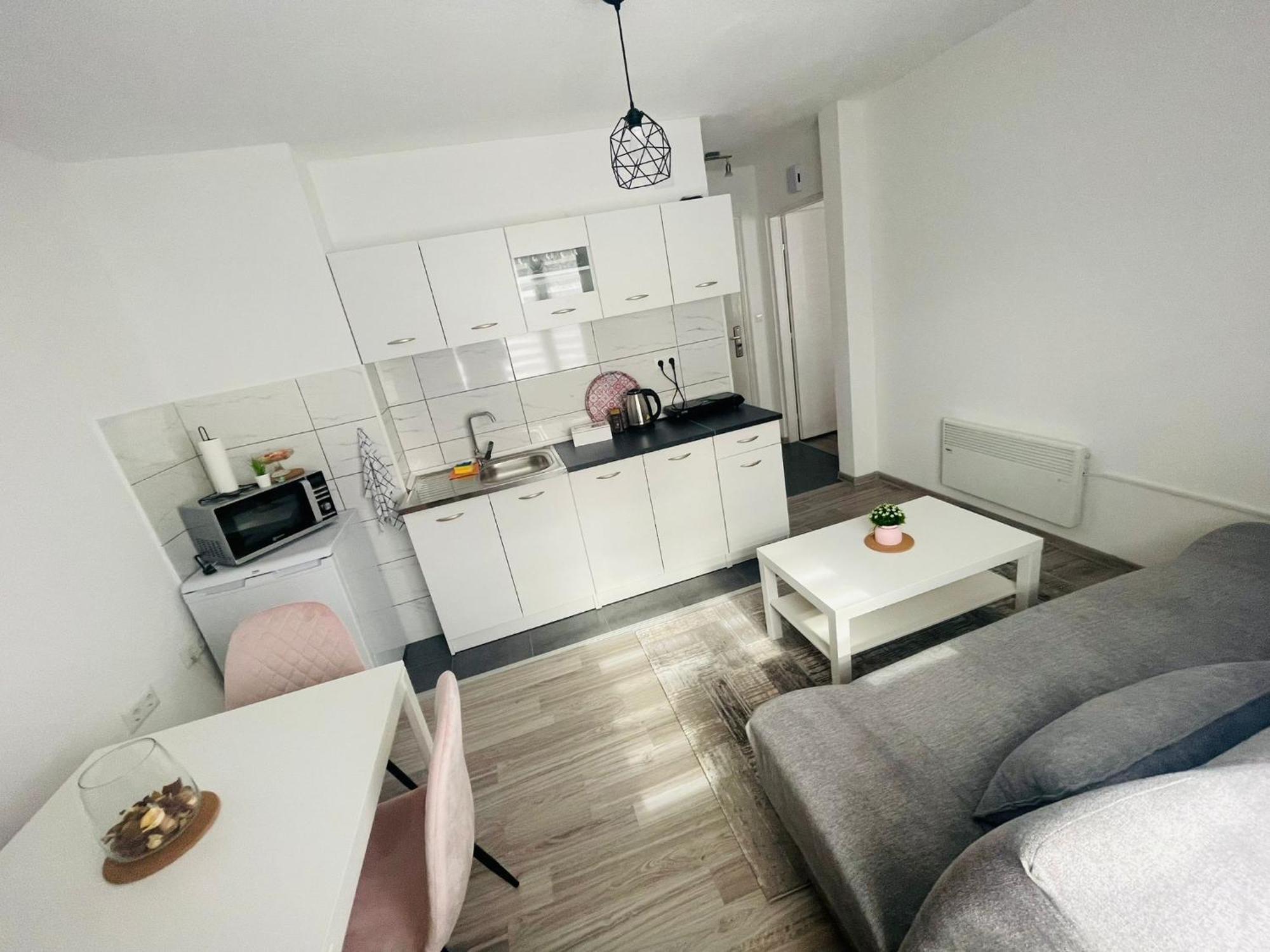 Apartment Zara Bihać Εξωτερικό φωτογραφία